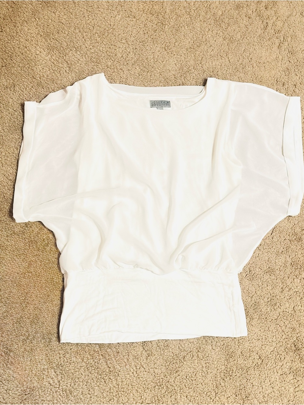 Joseph A Women’s White Short Sleeve Dolman Top With Elastic Waist SIZE S